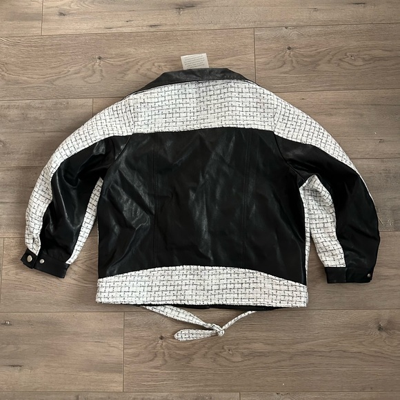 NWT ladies bomber jacket - Picture 3 of 3